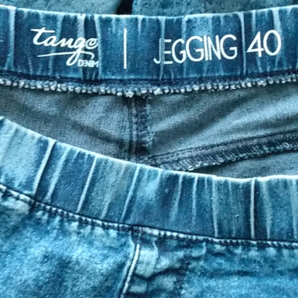 Pants - Picture 4 of 4